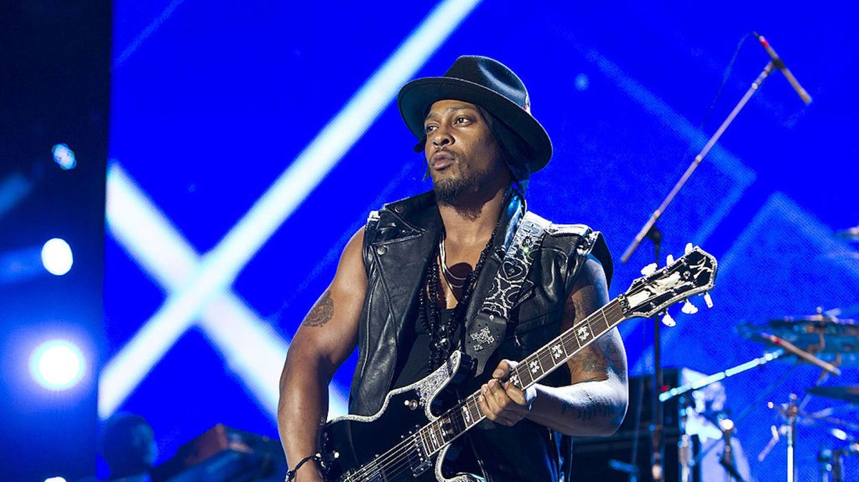 D'Angelo Is Performing LiveAs Part Of A 'Red Dead Redemption 2